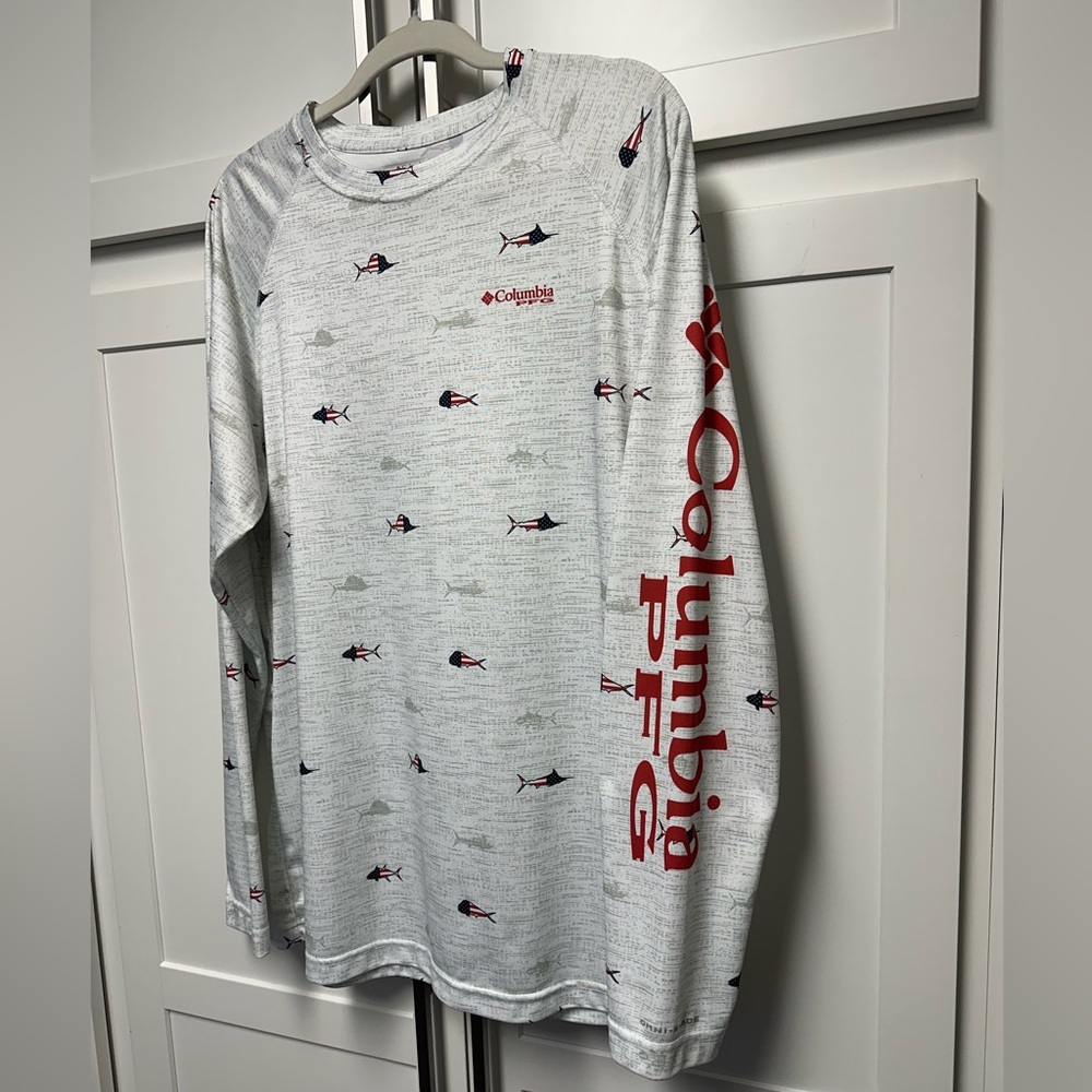 Columbia PFG (Performance Fishing Gear) Men’s Long Sleeved Shirt, Sz L Polyester